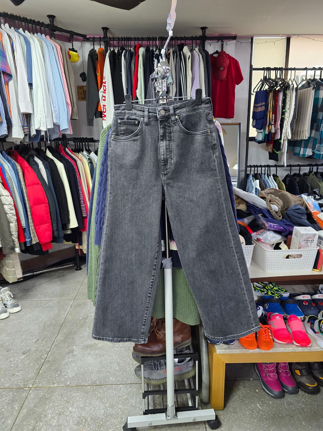 토템 워싱 블랙 데님 와이드팬츠 (1436) 상품이미지1