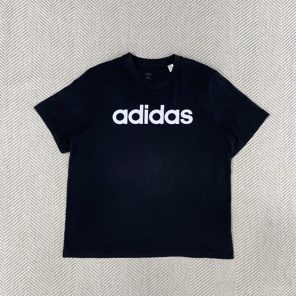 아디다스 반팔티 블랙 2XL 상품이미지1