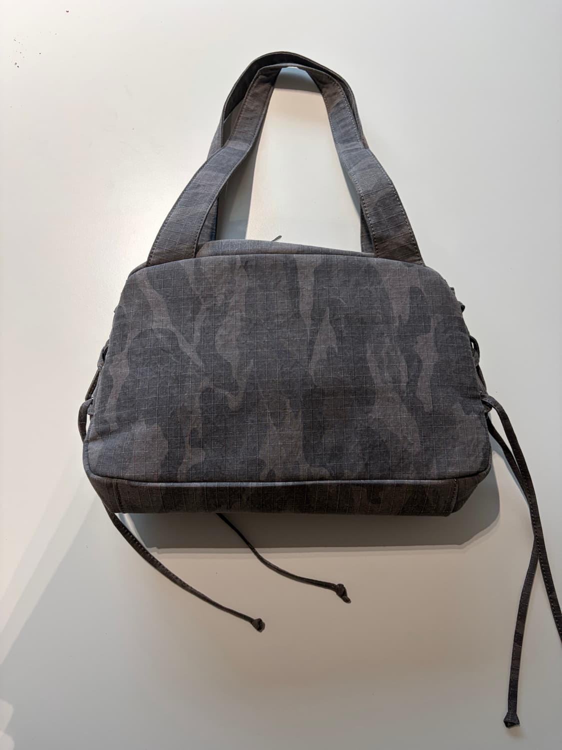 러브이즈트루 가방 새상품 상품이미지2