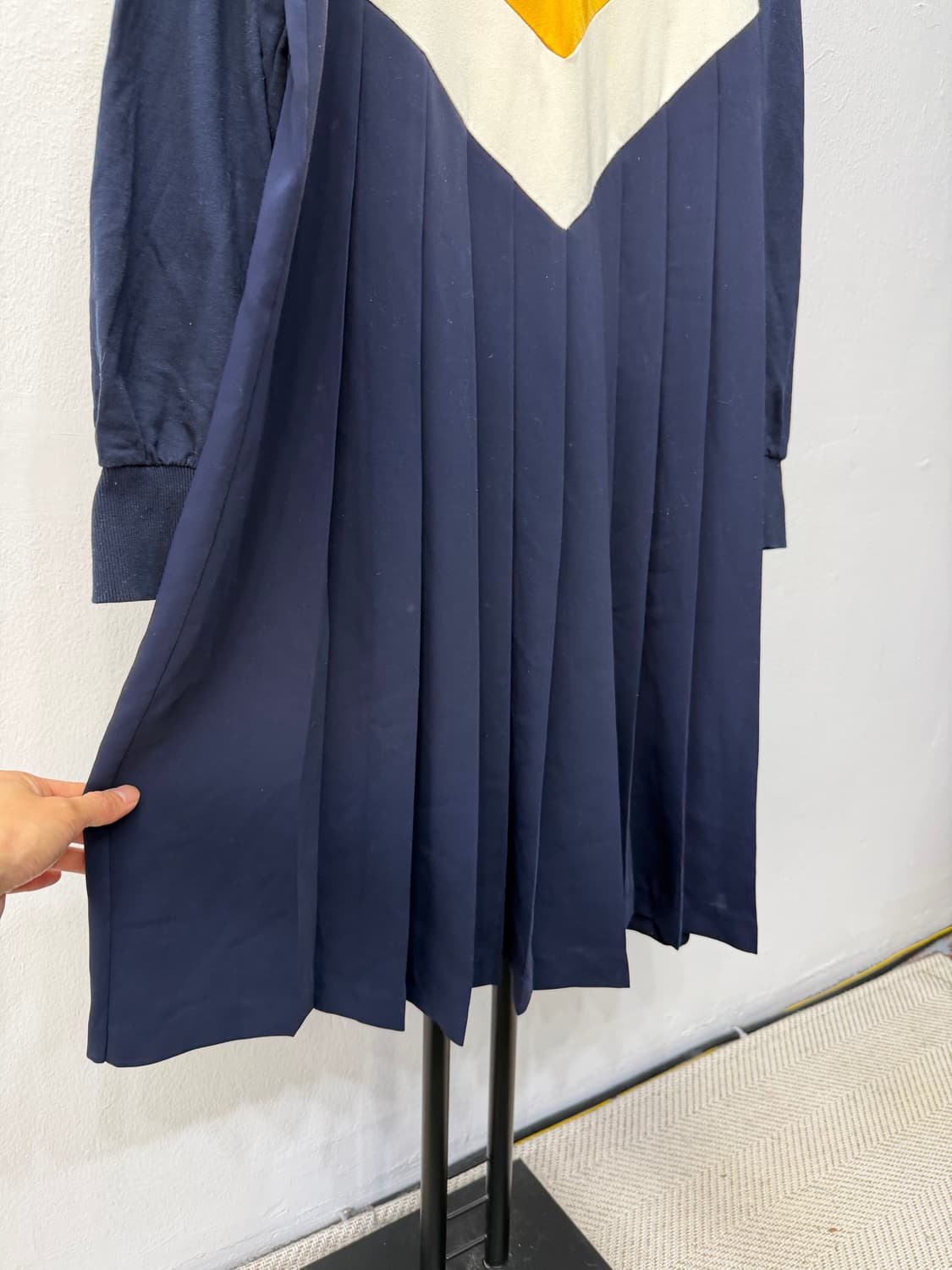 정품) 럭키슈에뜨 카라넥 주름 원피스 36 상품이미지4