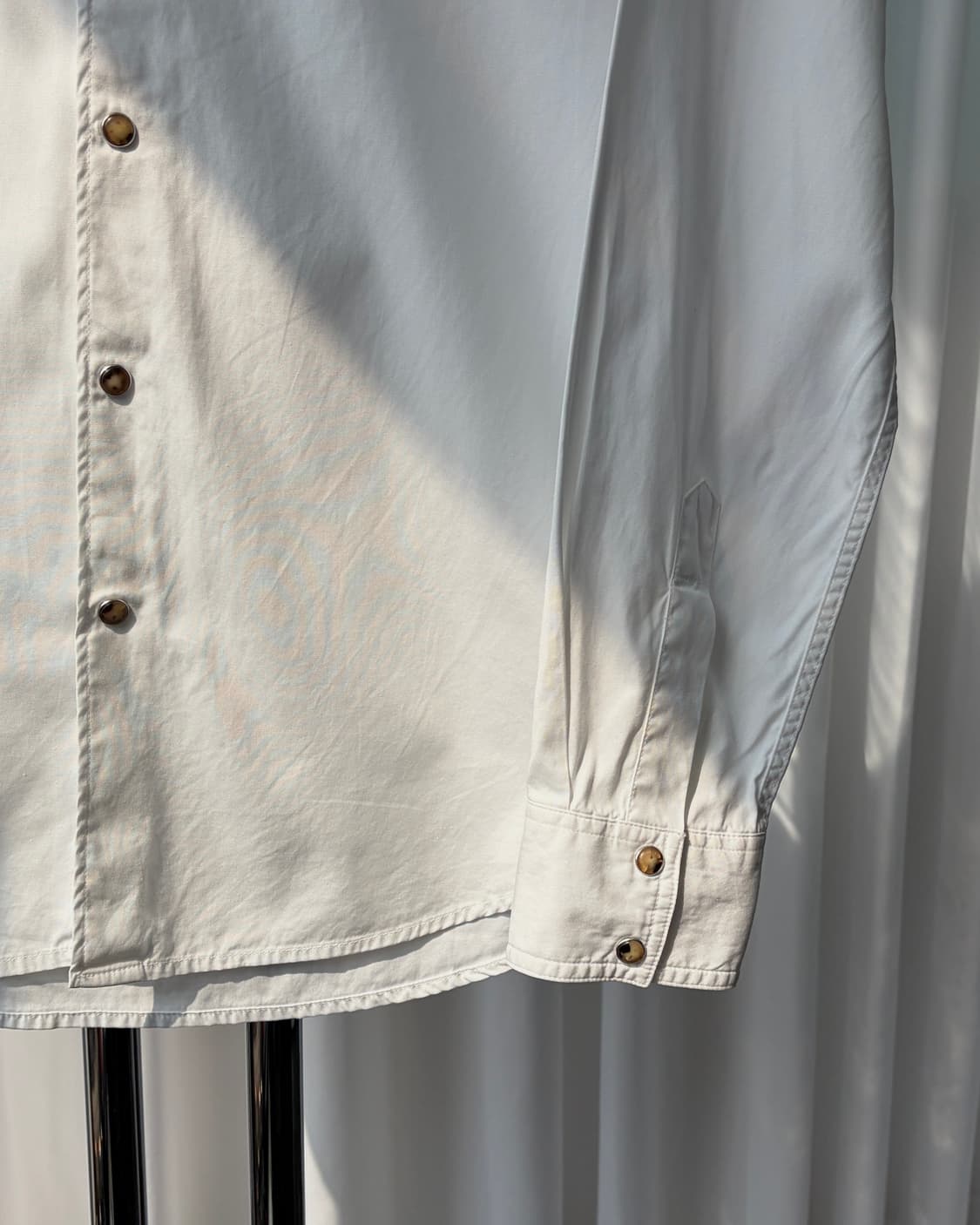 [S]아페쎄 A.P.C. 화이트 스냅 버튼 셔츠 상품이미지5