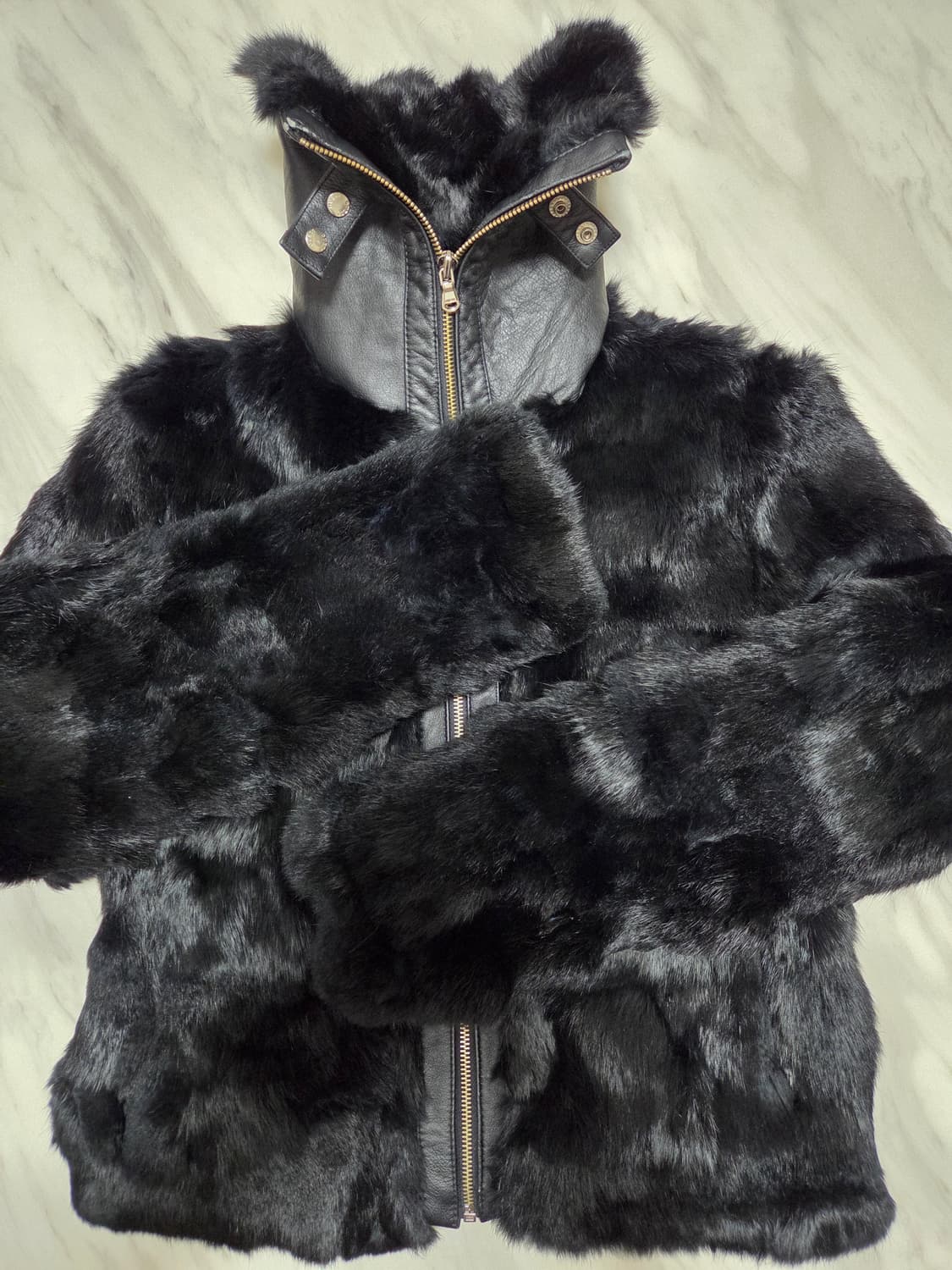 게스 블랙 퍼 자켓 상품이미지2