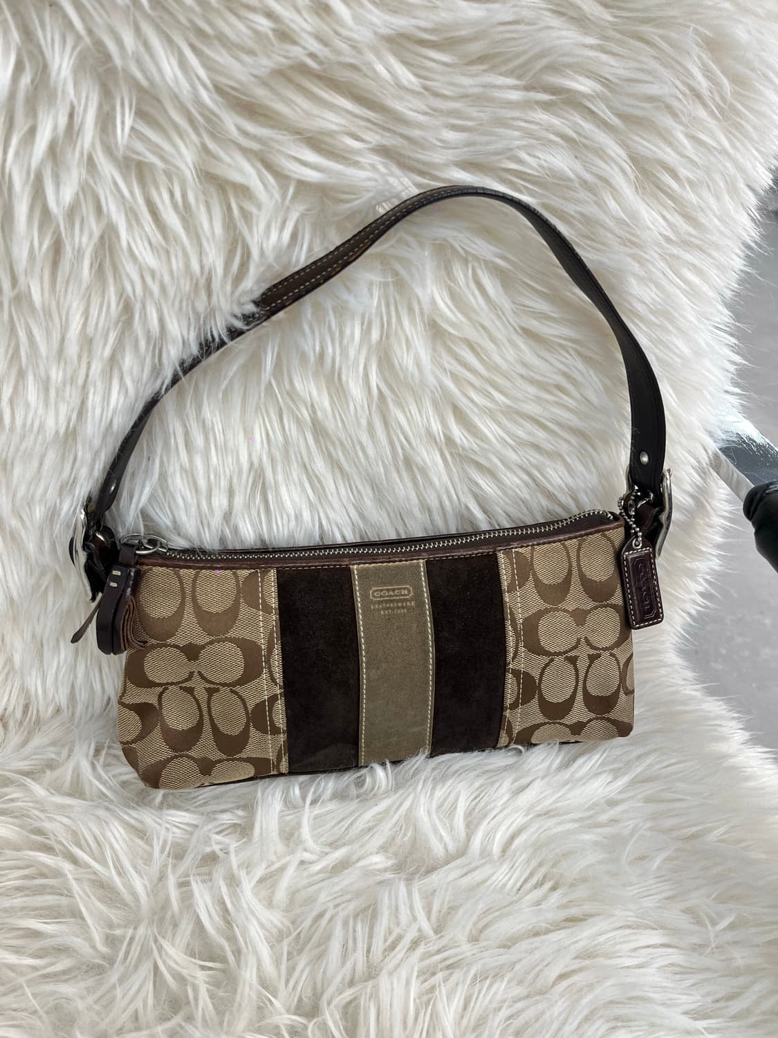 Coach Suede Brown Bag 상품이미지1
