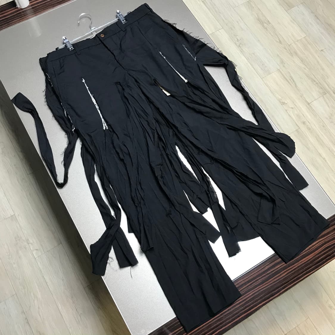 꼼데가르송 옴므 플러스 19ss 커팅 팬츠 상품이미지2