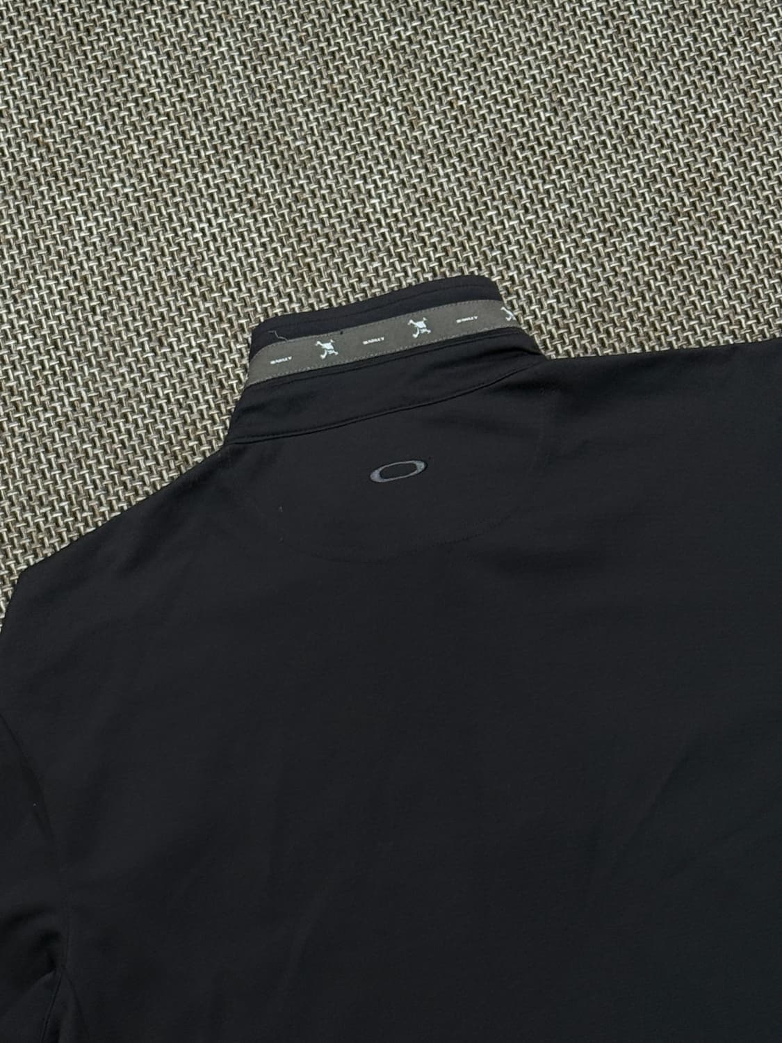 오클리 넥 로고 해골 카라티 상품이미지6