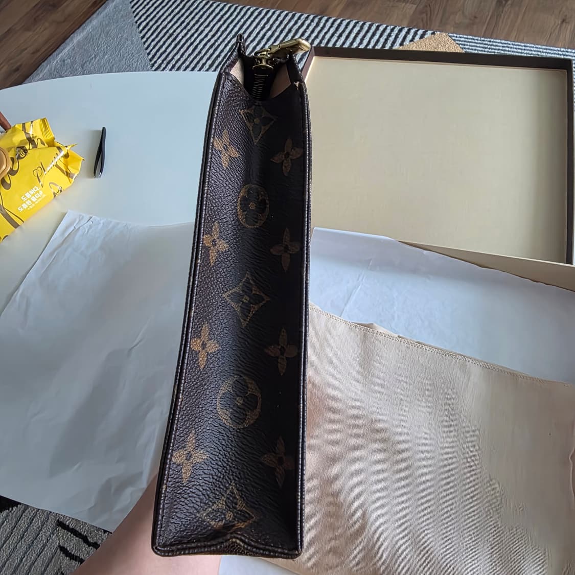 루이비통 토일렛 26 상품이미지6