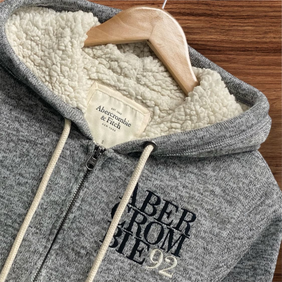 아베크롬비 앤 피치 양털 안감 풀집업 후드 S 상품이미지2