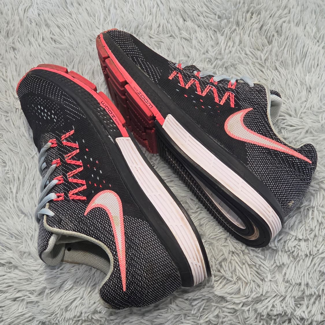 3q-21:나이키 줌 스트럭처 18 블랙 핑크 러닝화 (245mm) 상품이미지8