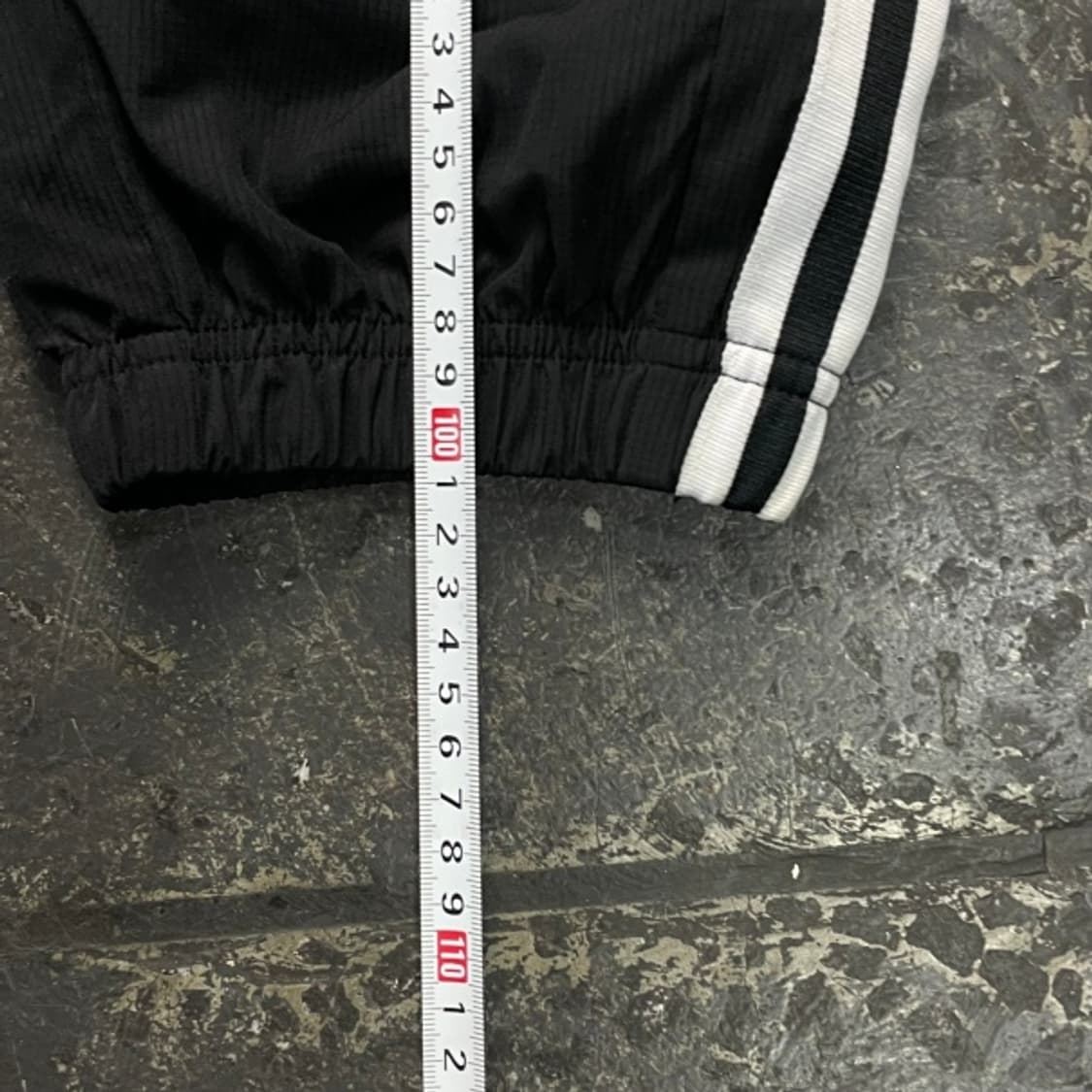 100 아디다스 블랙 삼선 트레이닝 팬츠 상품이미지8