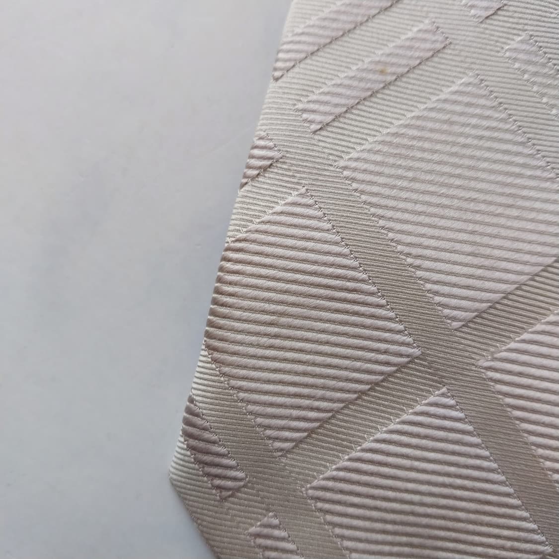 버버리 연핑크 시그니처 체크 패턴 넥타이 8.5cm A+~A등급K2859 상품이미지7