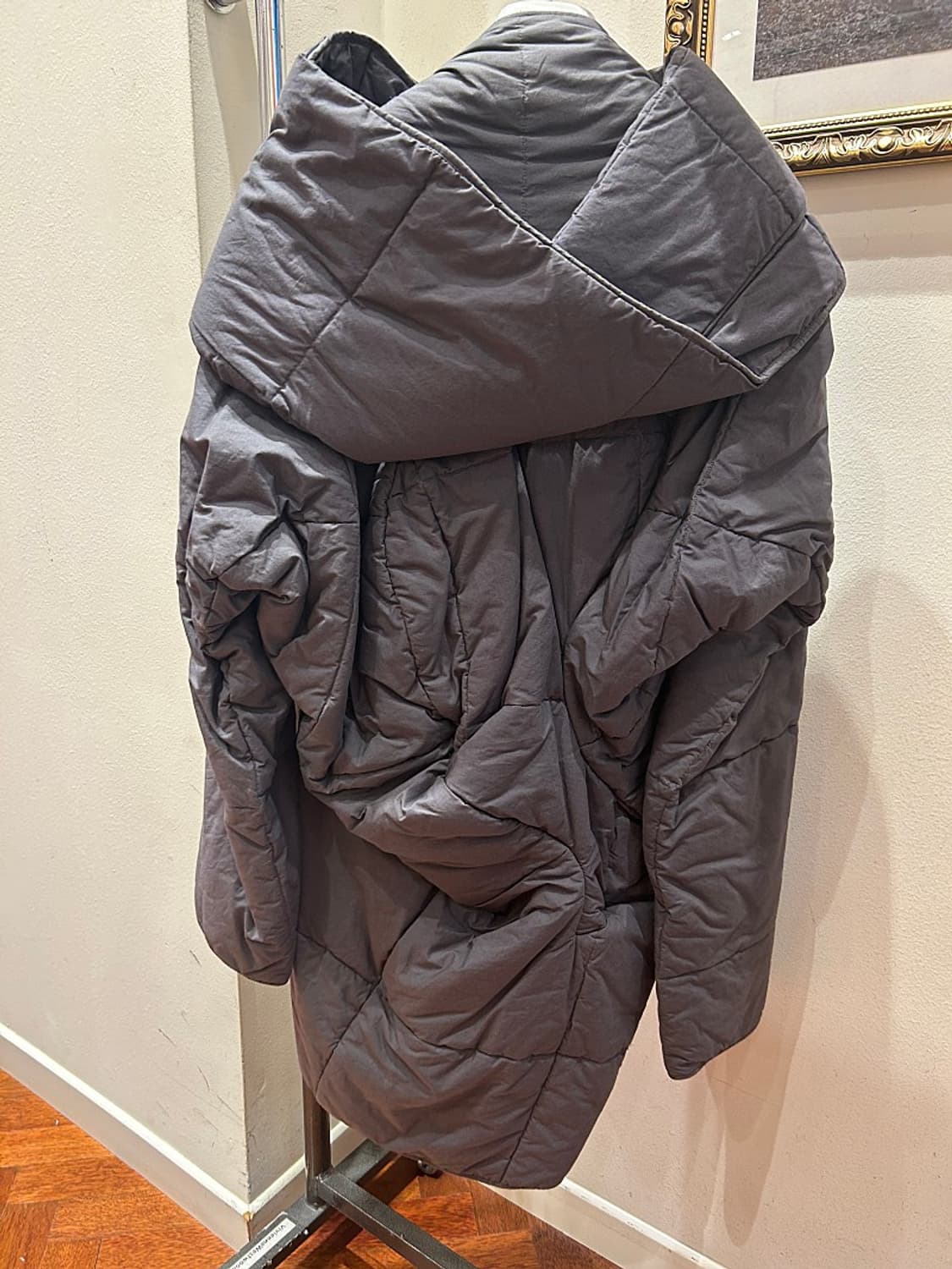 비비안웨스트우드 언발패딩 상품이미지2