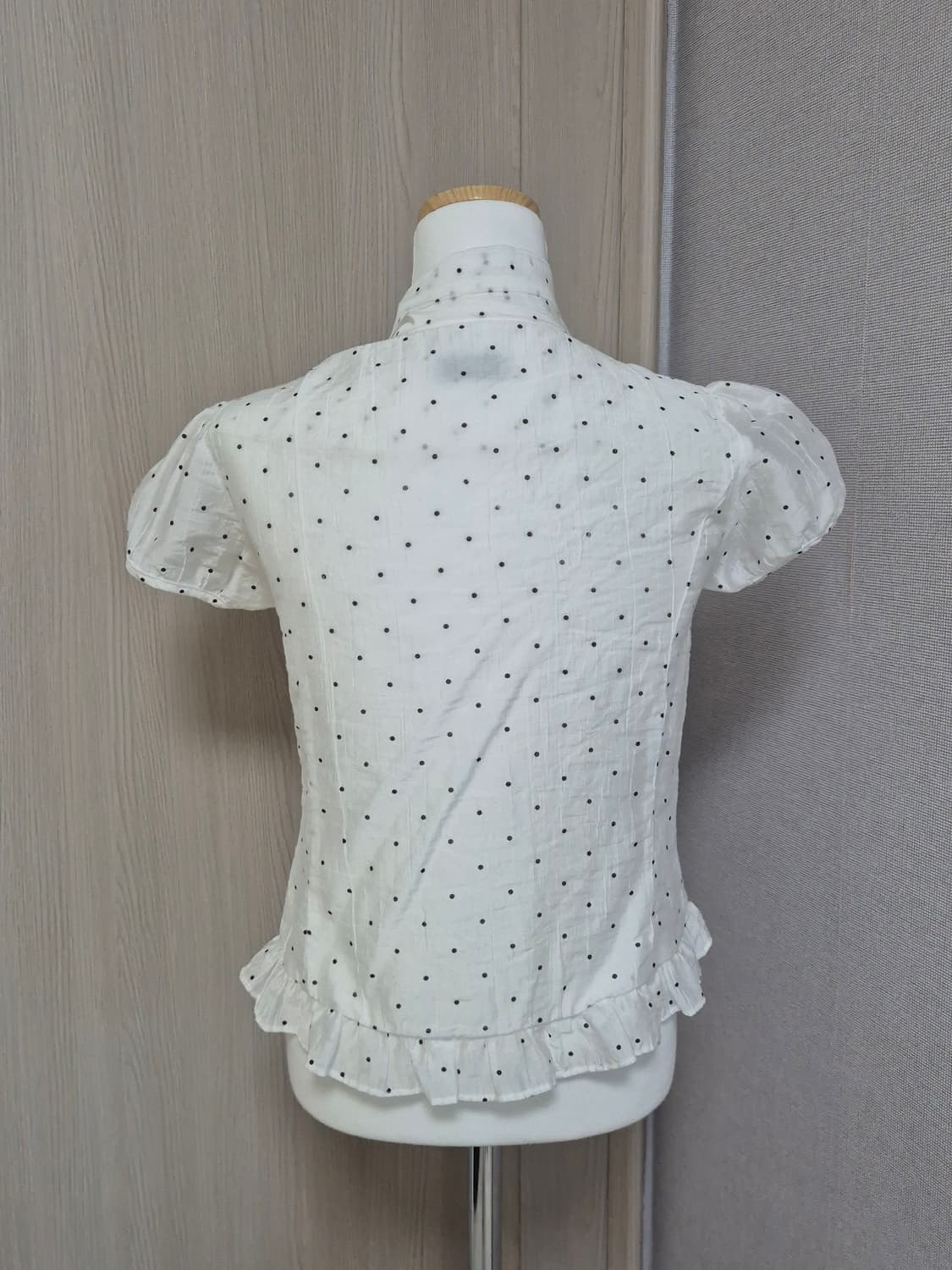 일리고 리본 타이 블라우스 상품이미지4