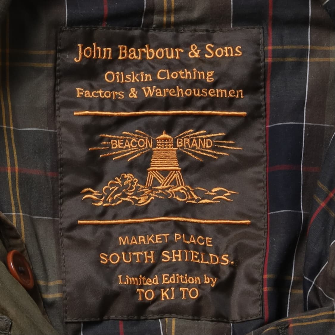 바버 Barbour Waxed Hooded Hunter Jacket 상품이미지10