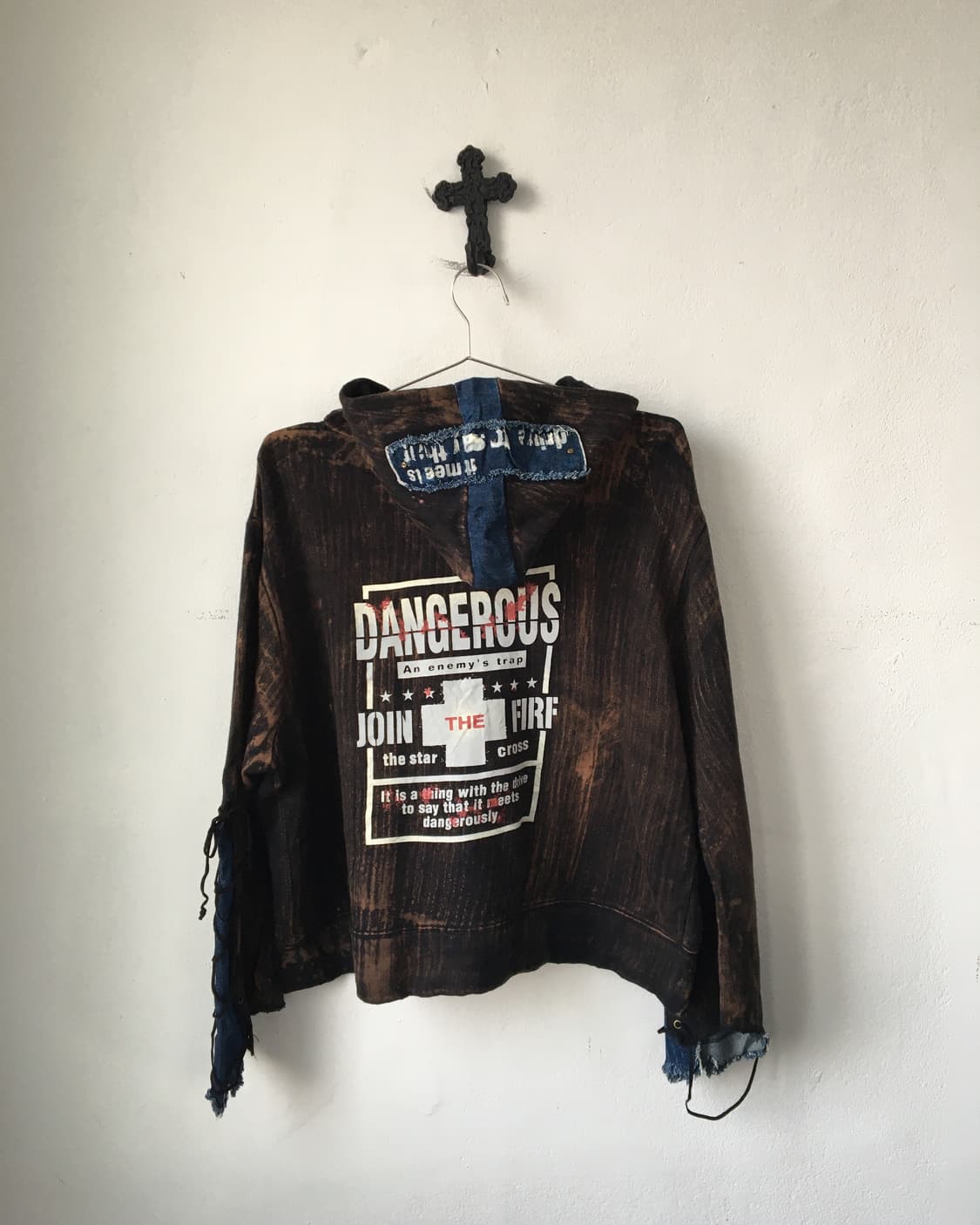 Detail point hood zip up 상품이미지3