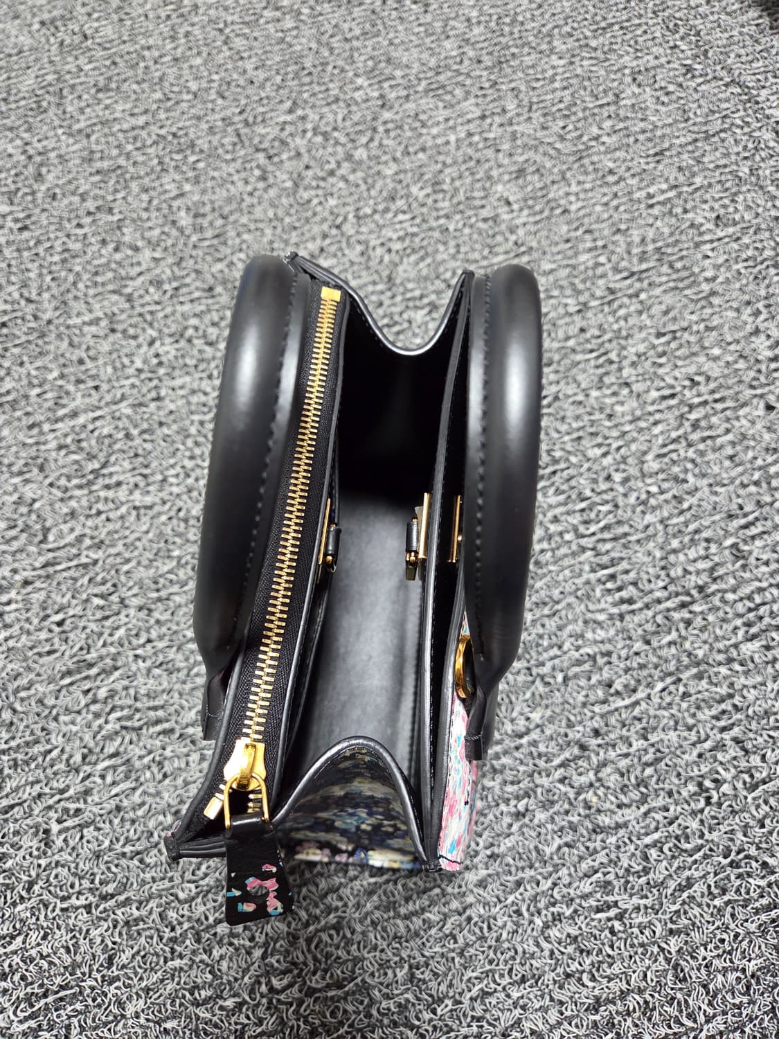 루이비통 스티머 미니 토트백 상품이미지5