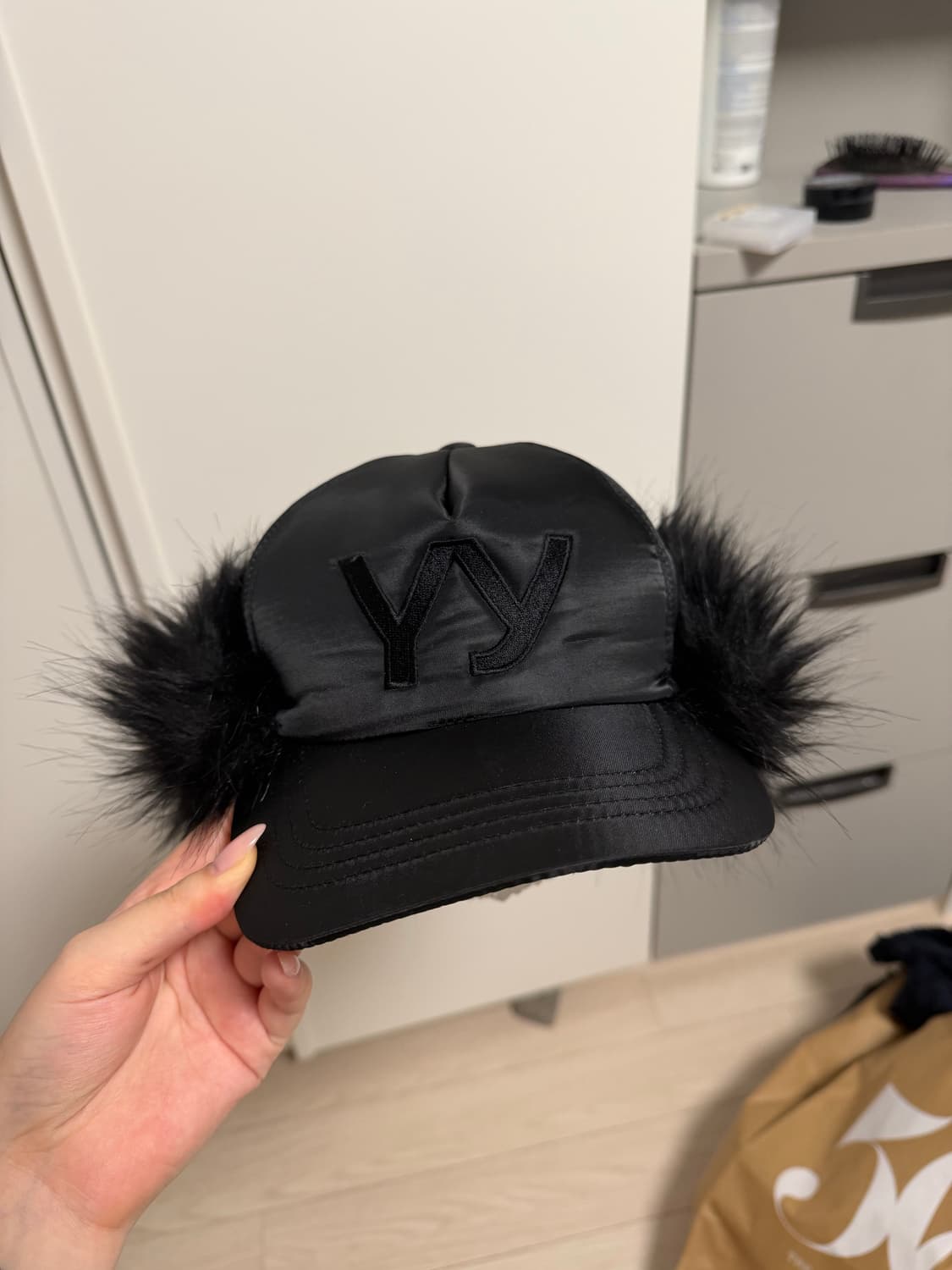 오픈와이와이 닝닝 퍼 모자 상품이미지3