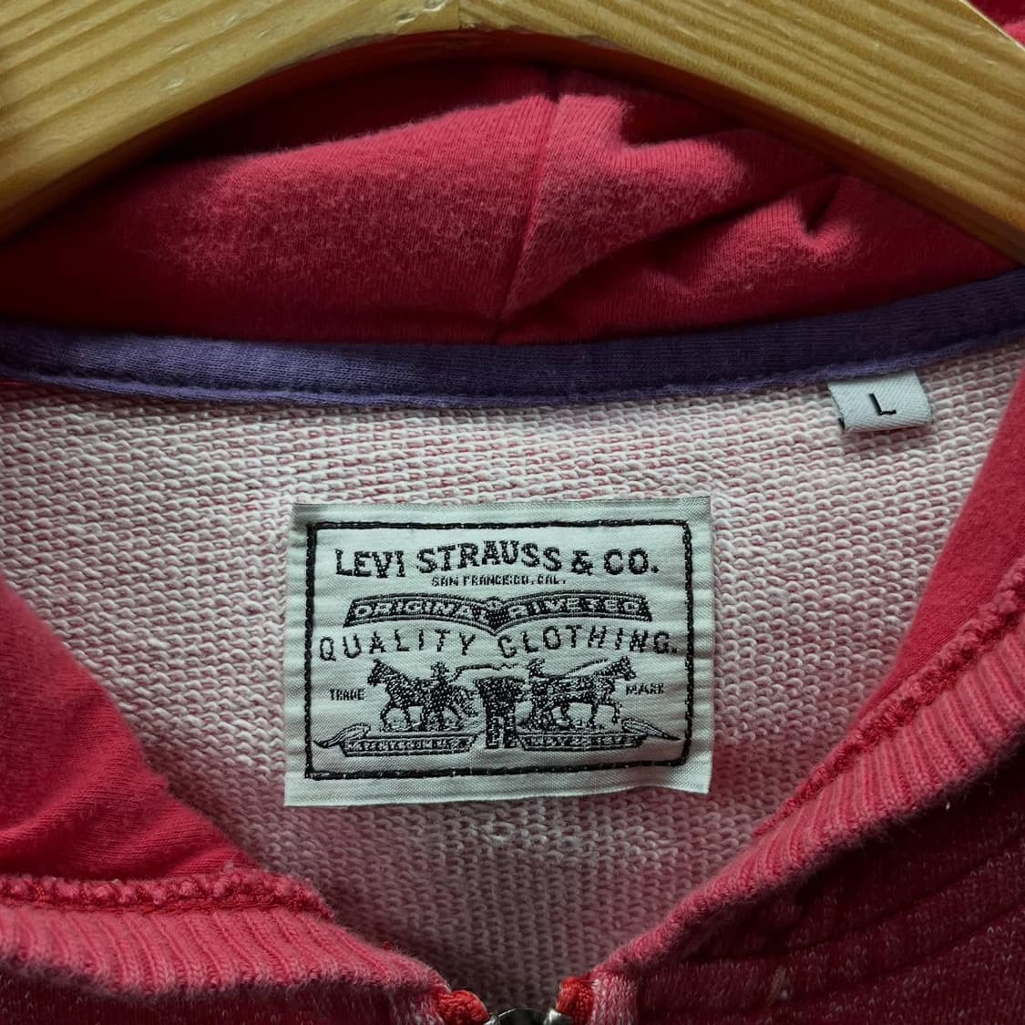 리바이스 빈티지 레드 후드집업 상품이미지2