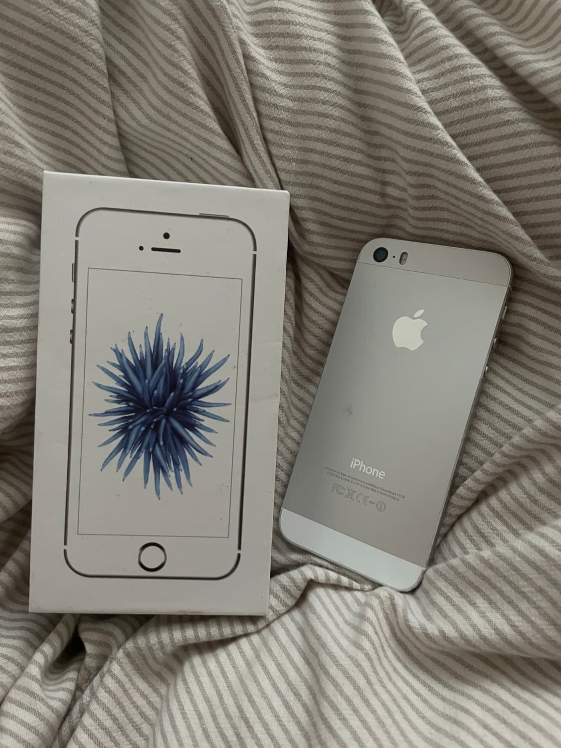 아이폰 5s 16GB 풀박스 상품이미지1