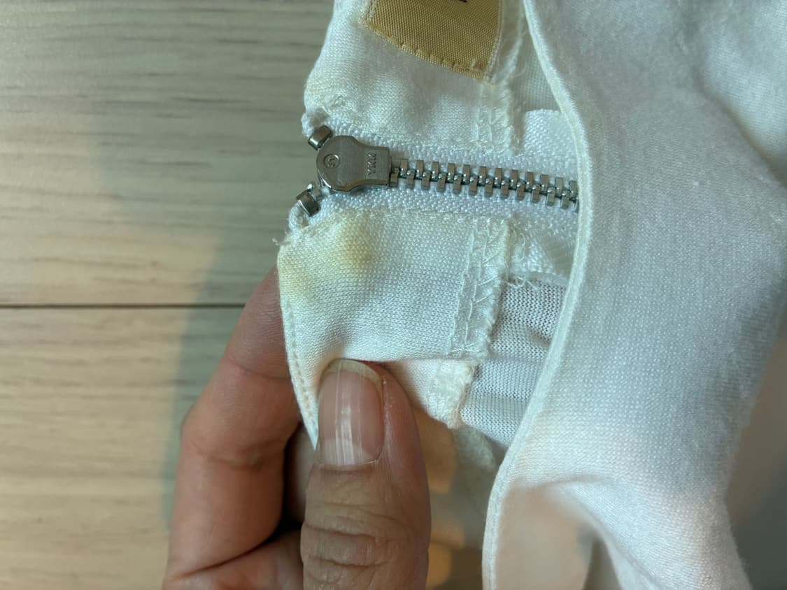 토가 풀라 벌룬소매 흰색 탑  상품이미지8