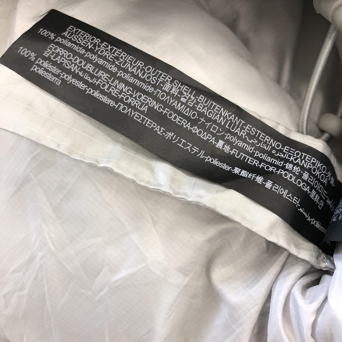 자라 dnwr 라이트그레이 푸퍼패딩 XL 상품이미지7