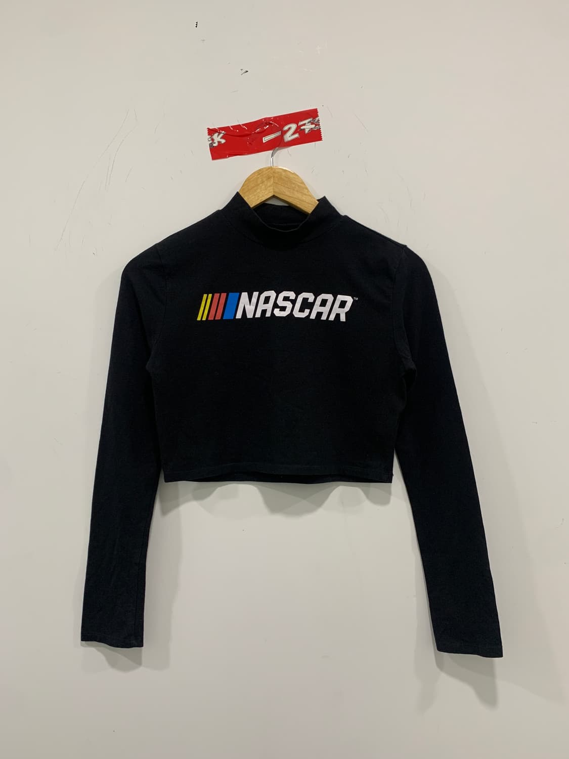 (빈티지)NASCAR 나스카 로고 프린팅 하이넥 크롭 슬림핏 슬리브 상품이미지2