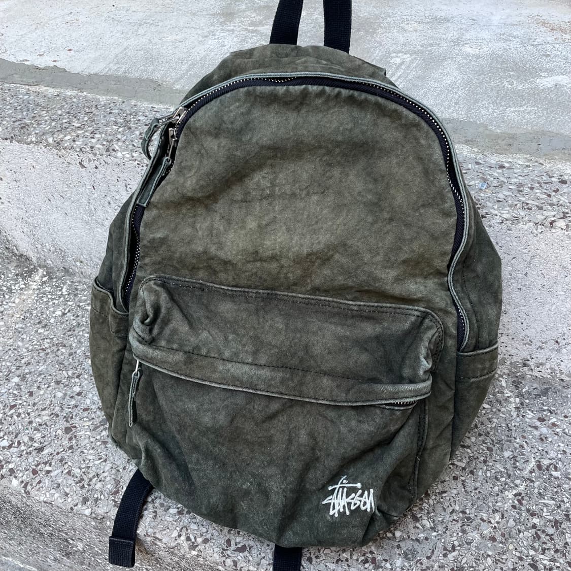 스투시 피그먼트 워싱 백팩 상품이미지1