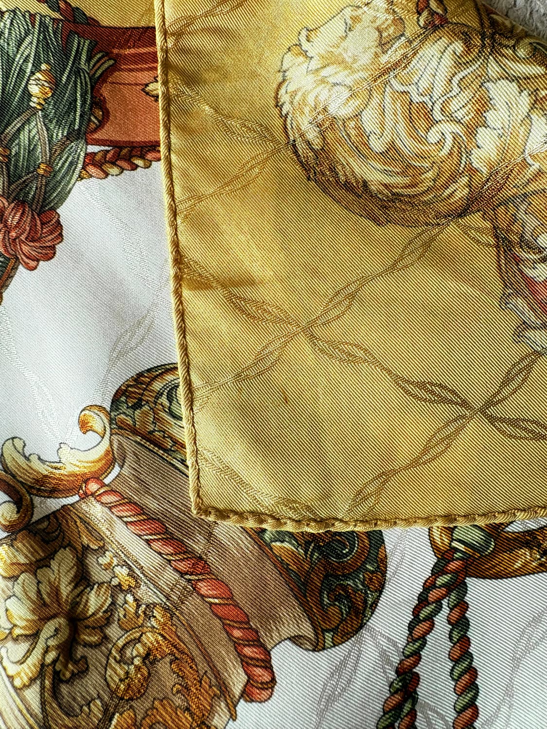 나자레노 가브리엘리 이탈리아 명품 빈티지 실크 대형 스카프 상품이미지4