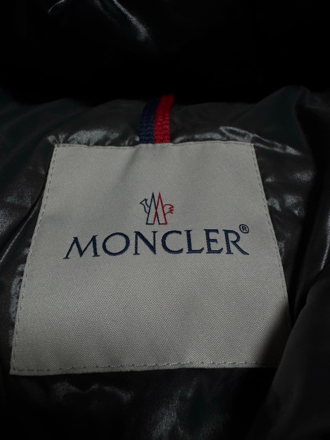 몽클레어 마야 4사이즈 22FW 상품이미지3