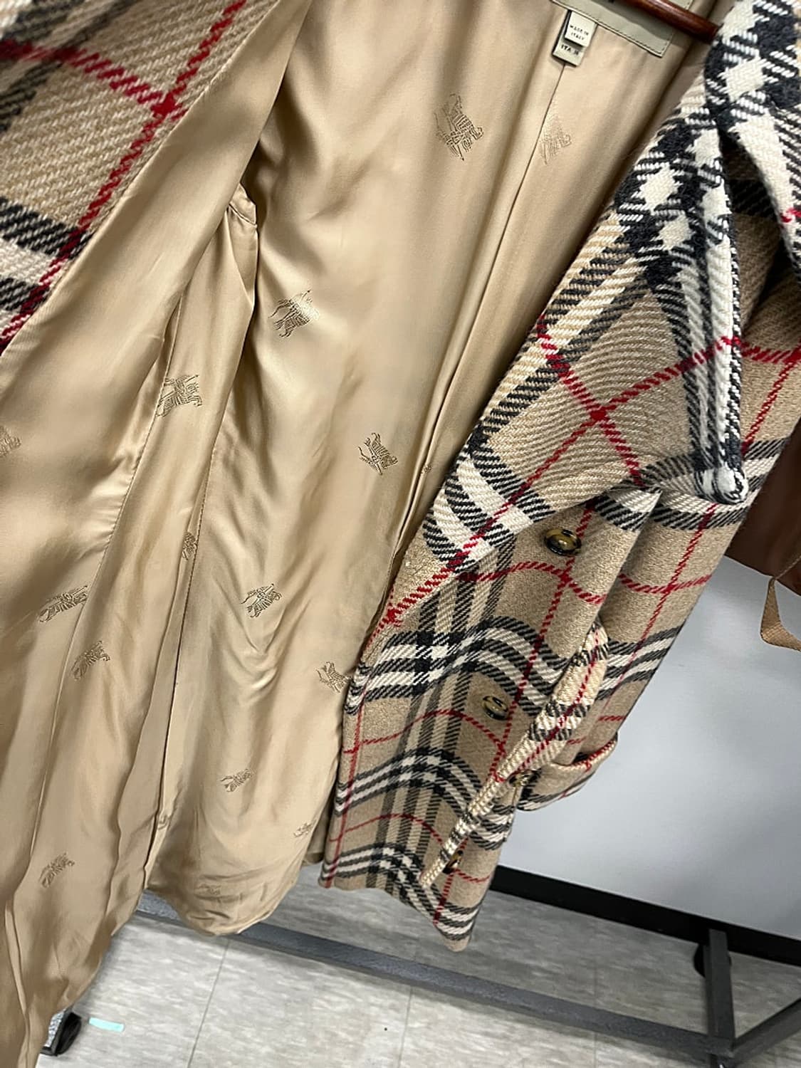 여) 버버리 런던 노바체크 울 트렌치코트 상품이미지9