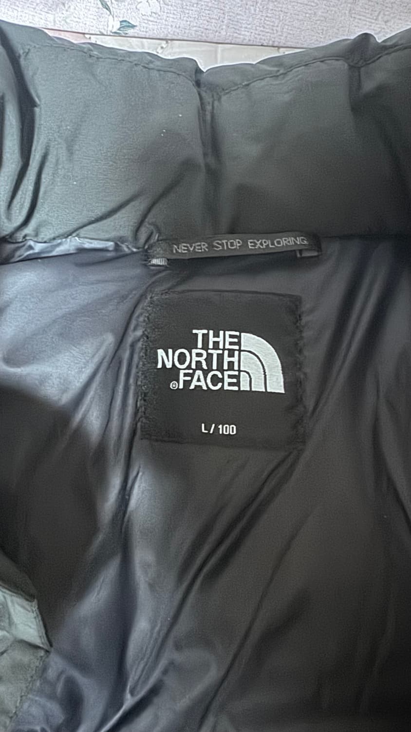 노스페이스 패딩 블랙 L 상품이미지3