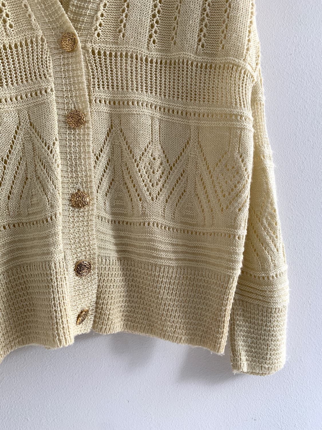Gold button punching cardigan 상품이미지4