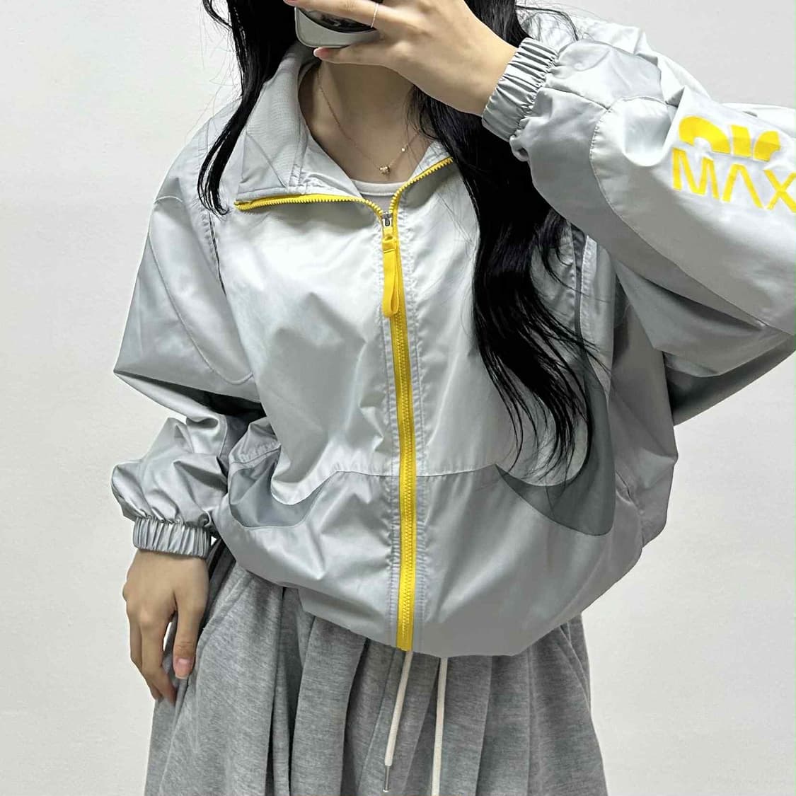 나이키 24ss 에어맥스 신형 스우시 윈드브레이커 우븐 자켓 바람막이 희 상품이미지1