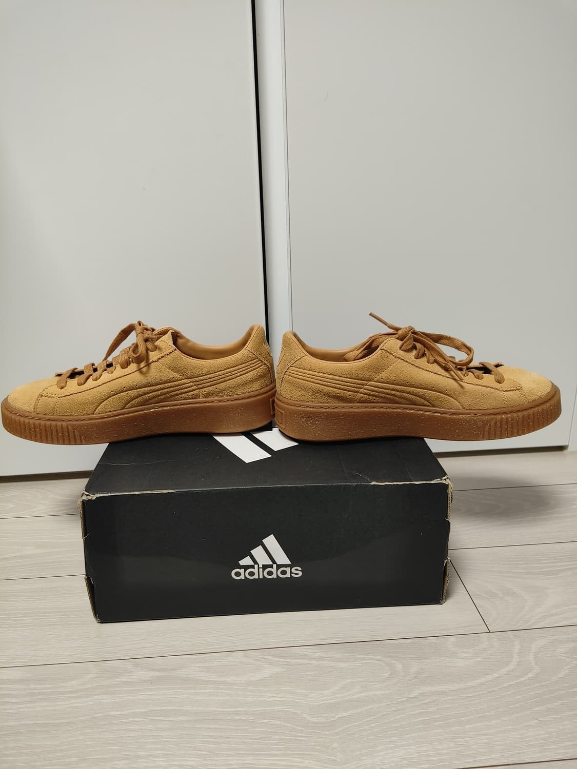 새상품 푸마 된장 255 상품이미지3