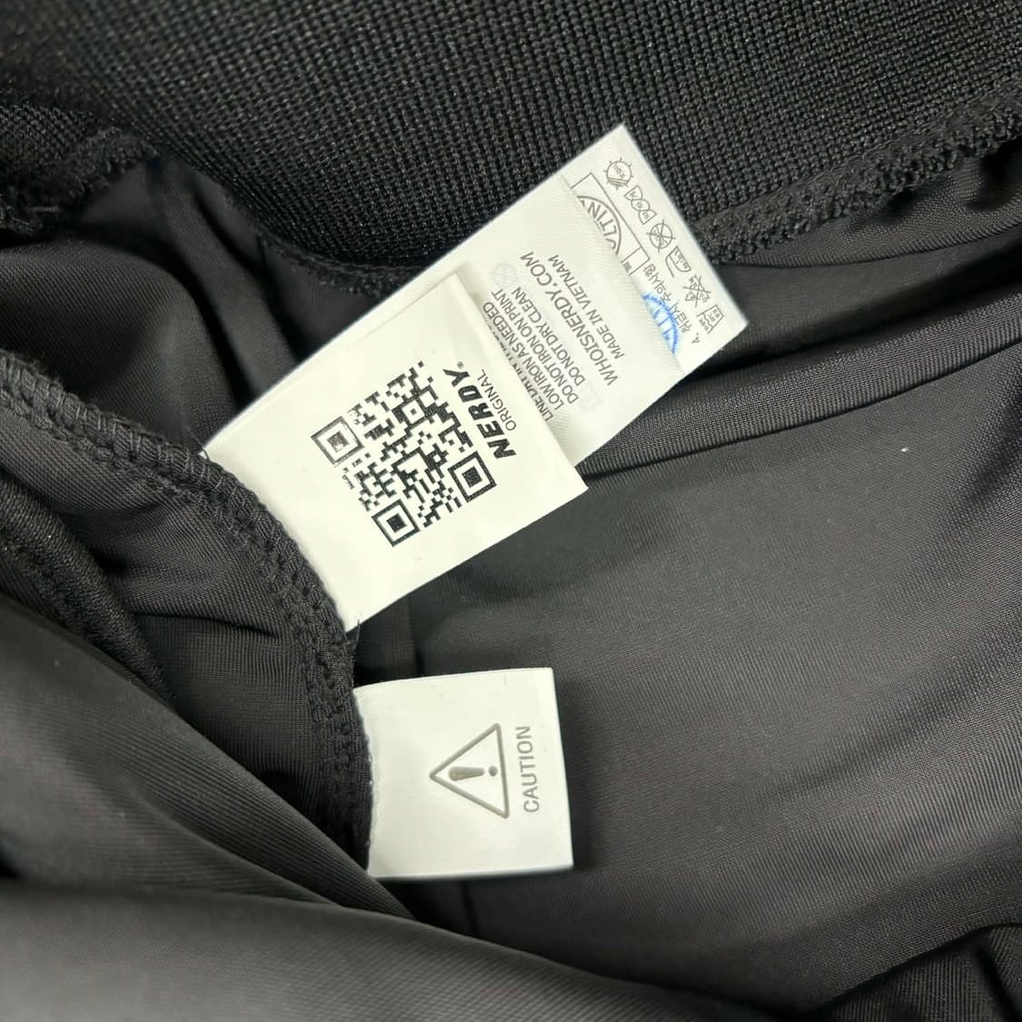 널디 신형 벨루어 벨벳 트랙탑 희귀져지(M) 상품이미지6