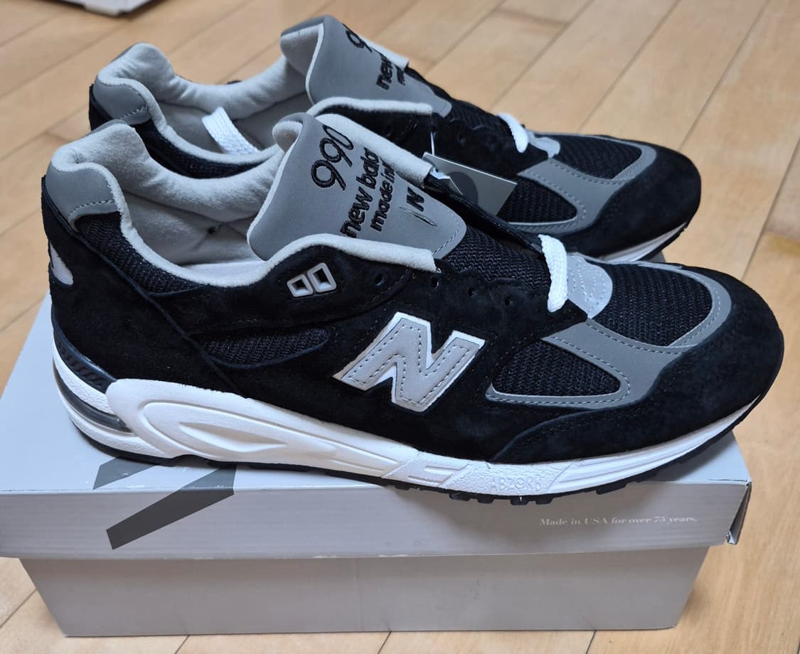 [새상품]뉴발란스 990v2 블랙 275mm 상품이미지5