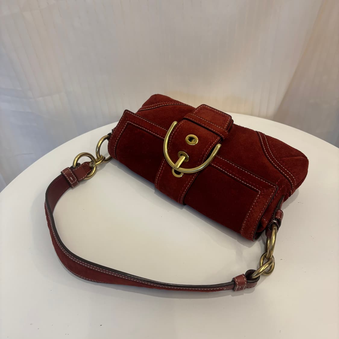 정품 코치 스웨이드 버클 숄더백     상품이미지6