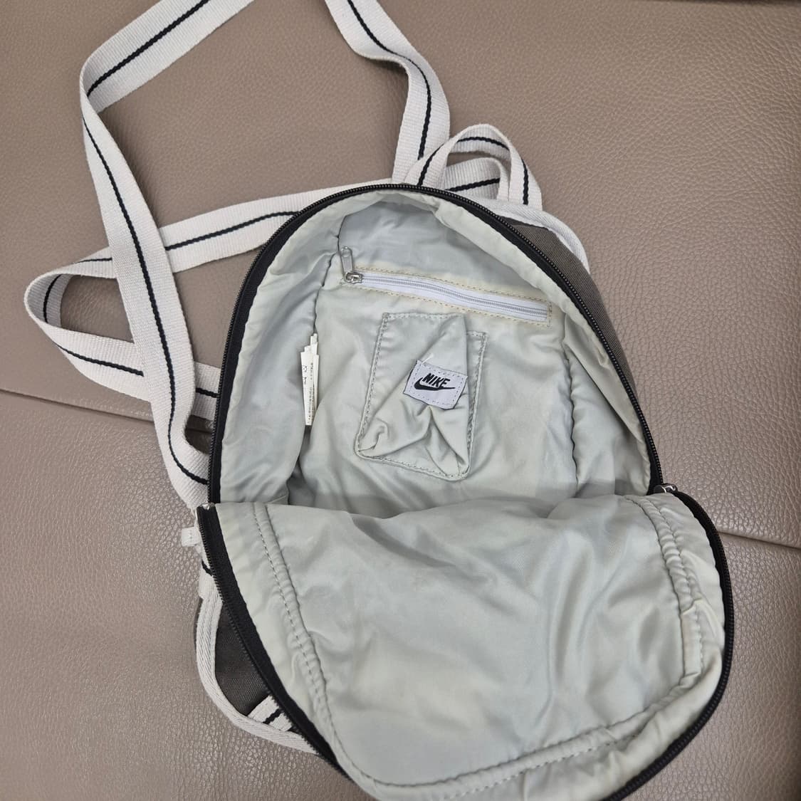 나이키 미니 백팩 가방 상품이미지2