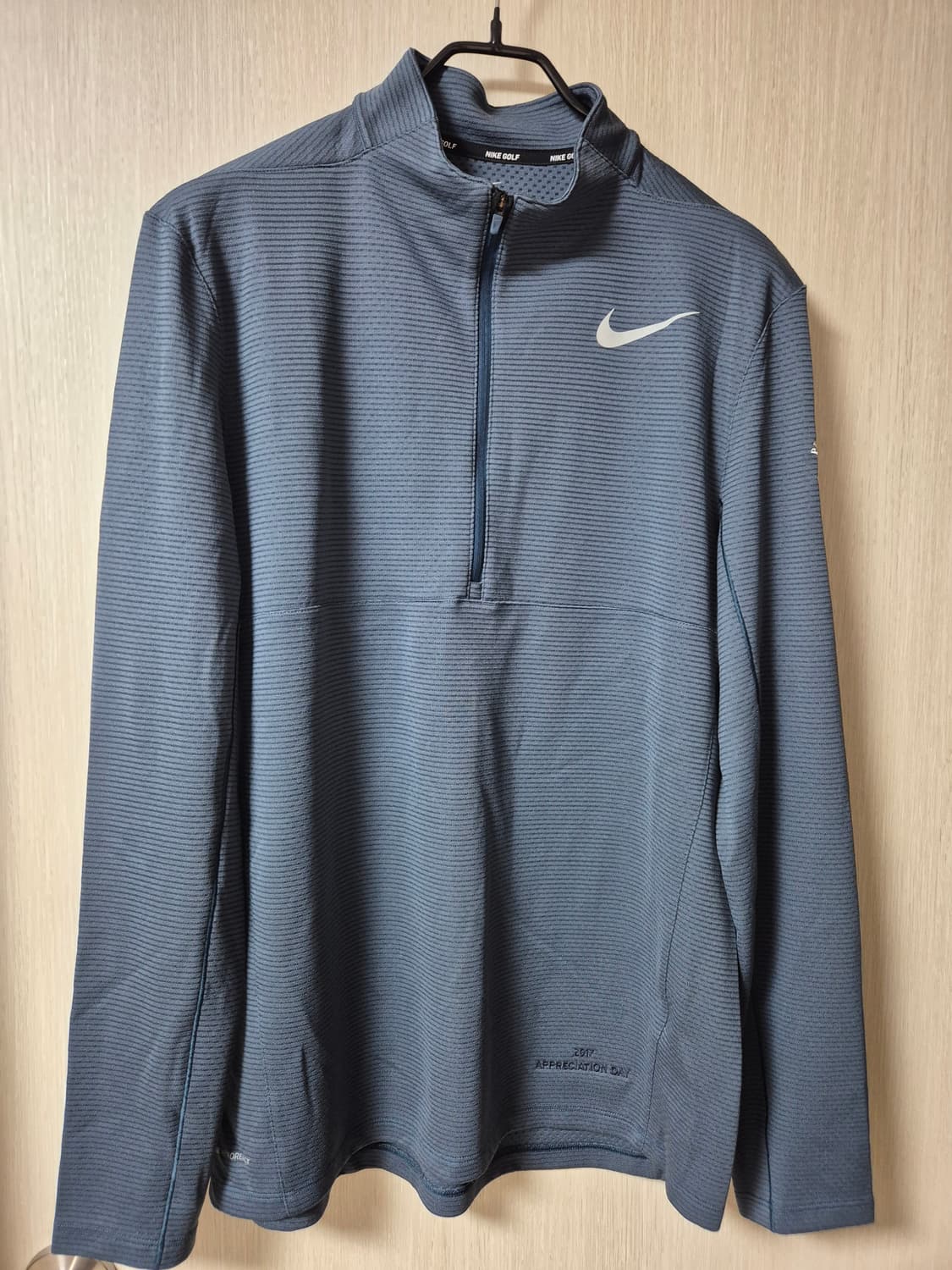 나이키 골프  에어로리액트 하프 집 풀오버 반집업 M 상품이미지1