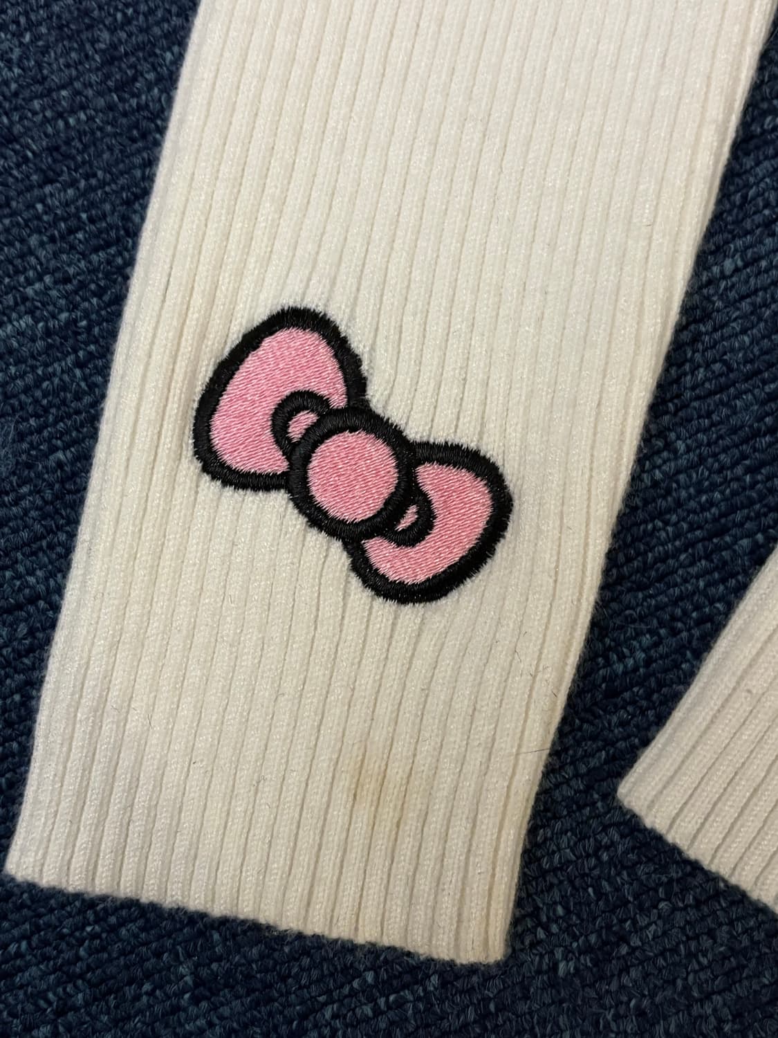 포에버21 x 헬로키티 집업 상품이미지3