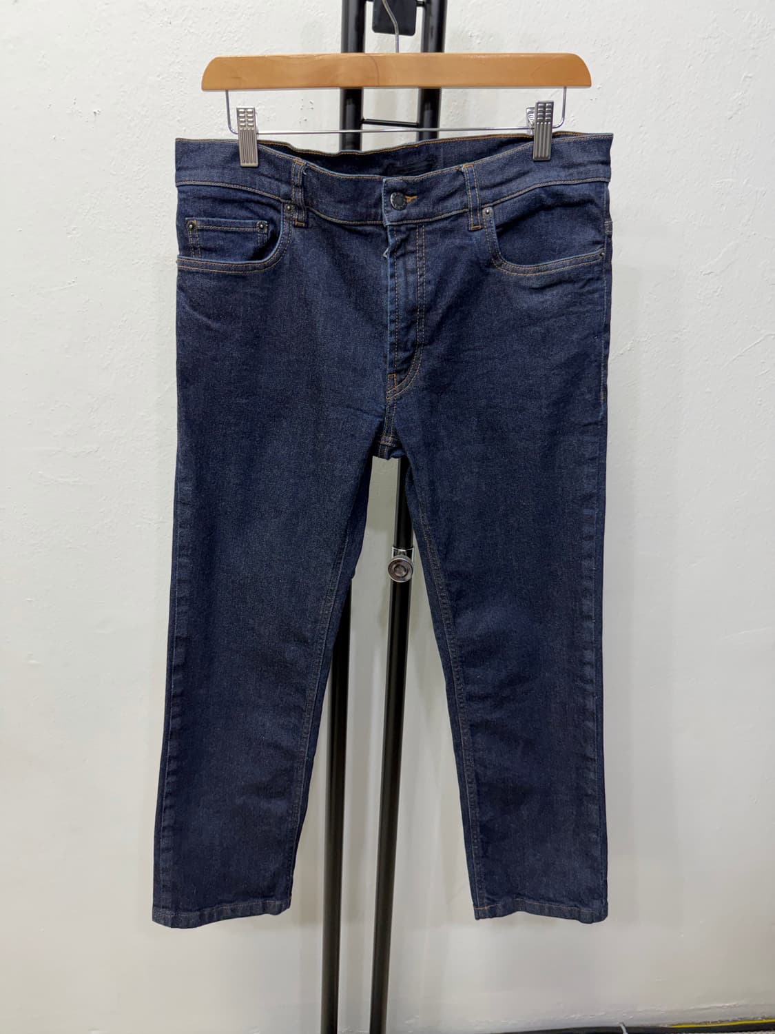 정품) 프라다 타이트핏 로고 데님 청바지 32 상품이미지1