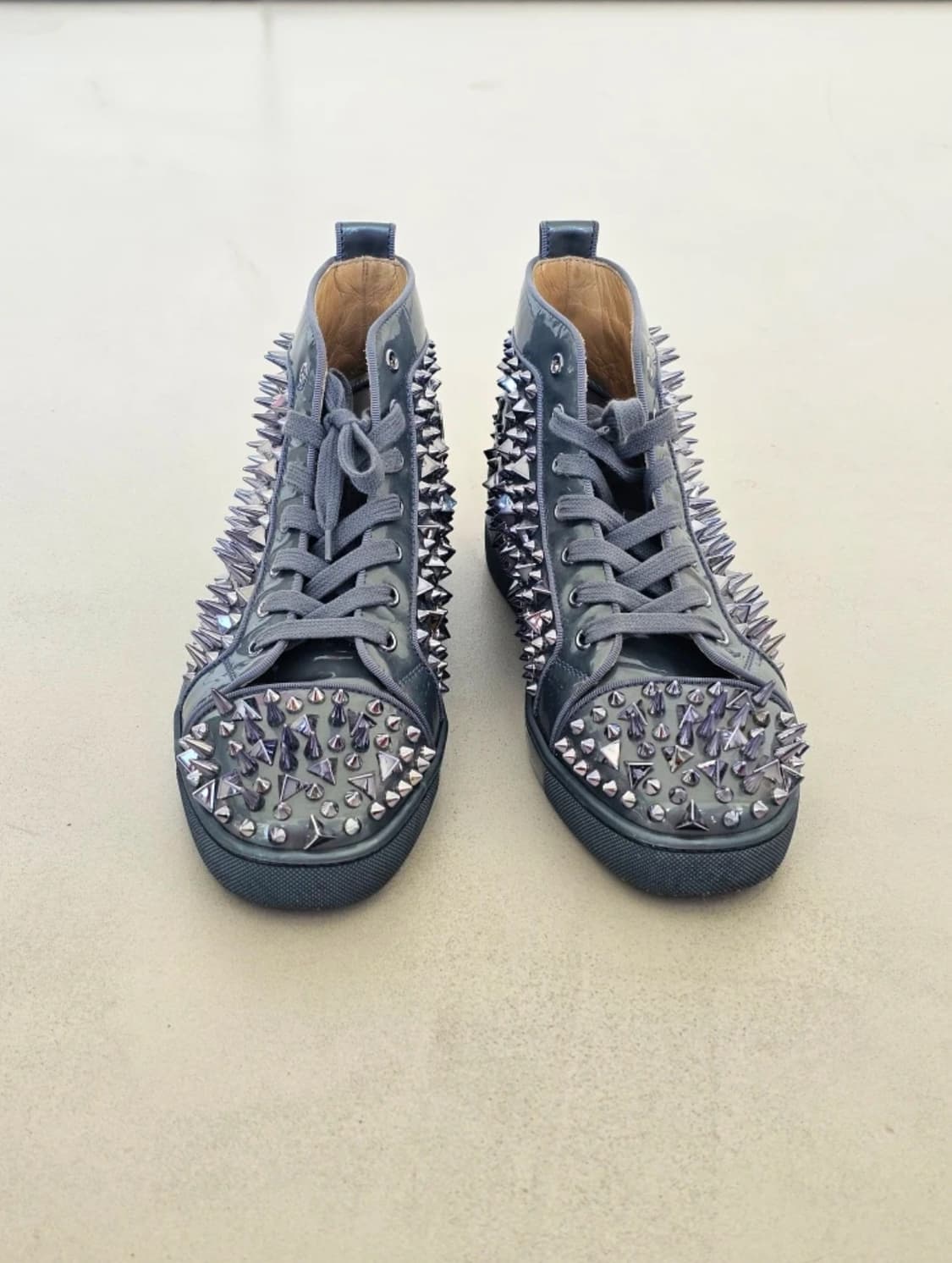 루부탱 크롬 스파이크 하이탑 280 상품이미지3