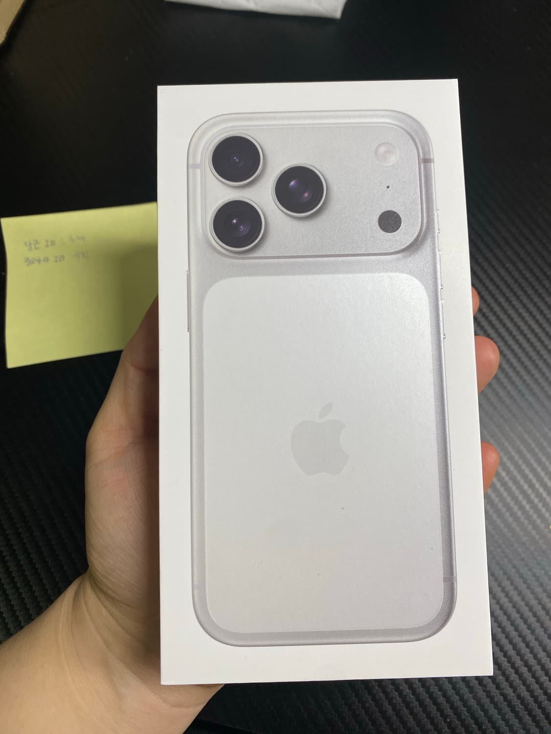 미개봉 새상품 자급제 아이폰 17프로 512 gb 실버 아이폰 17pro 상품이미지1