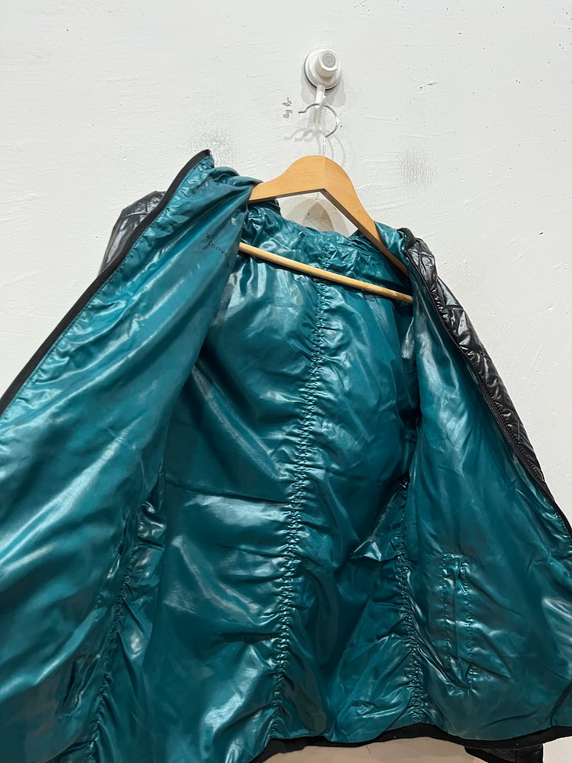 컨버스 재팬 리버시블 퀼팅 경량 패딩 상품이미지4