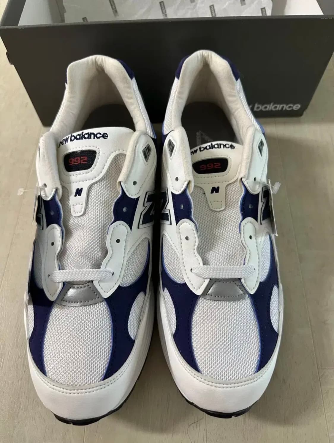 [295] 뉴발란스 992 화이트 네이비 m992ec 상품이미지4