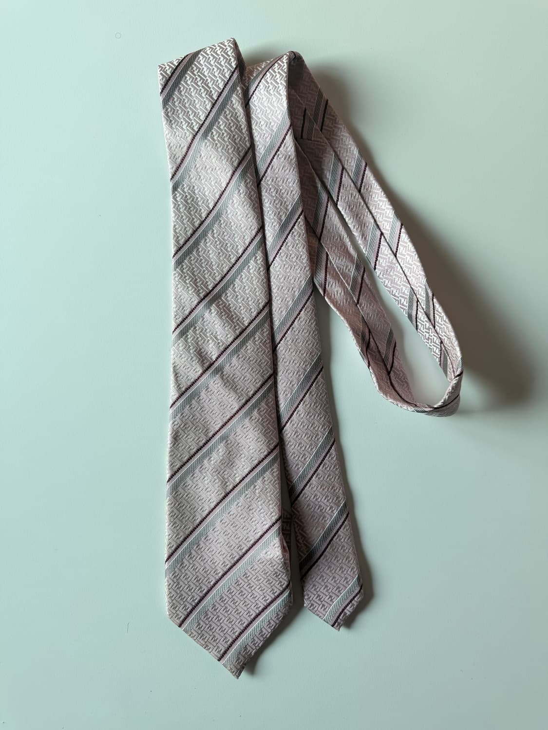 펜디 핑크 스트라이프 넥타이 상품이미지1