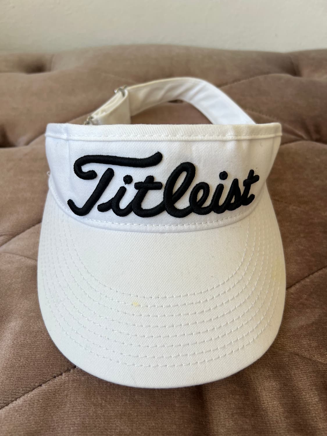 타이틀리스트 화이트 로고 선바이져 선캡 골프모자 상품이미지1