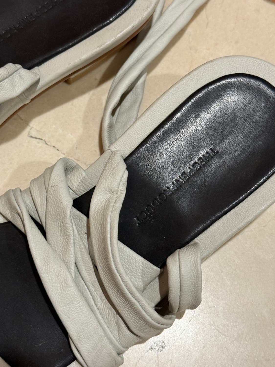 더오픈프로덕트 샌들 230 상품이미지2