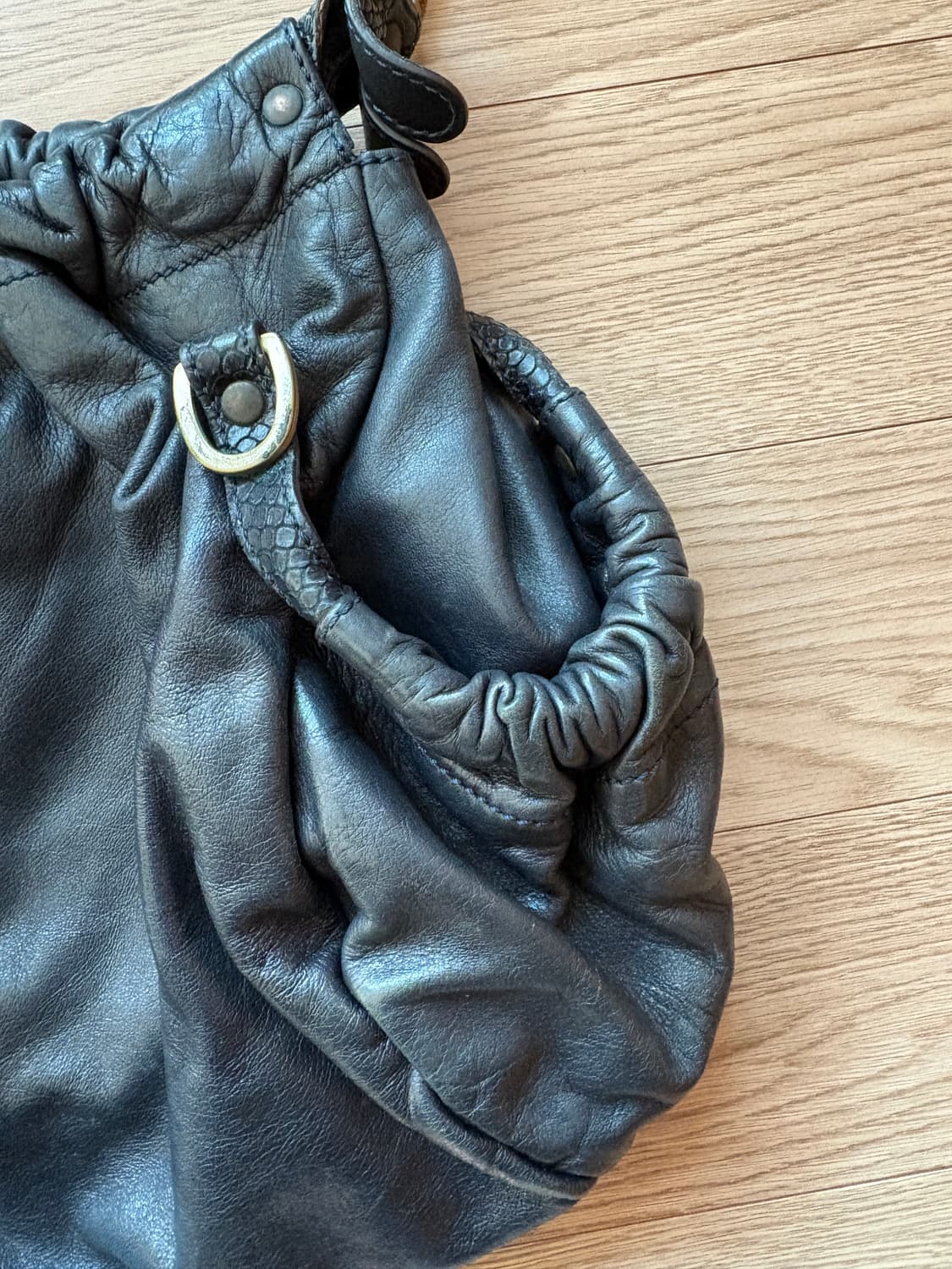 호간 (Hogan) 레더 숄더 호보백 상품이미지4