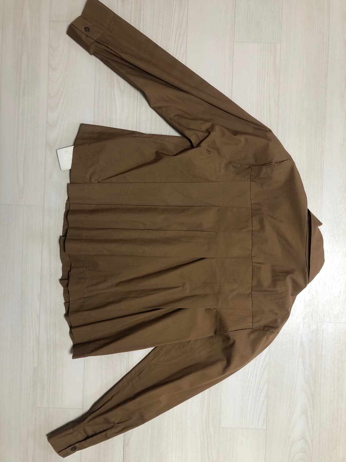 제이바이라라 플리츠 셔츠 브라운  상품이미지4