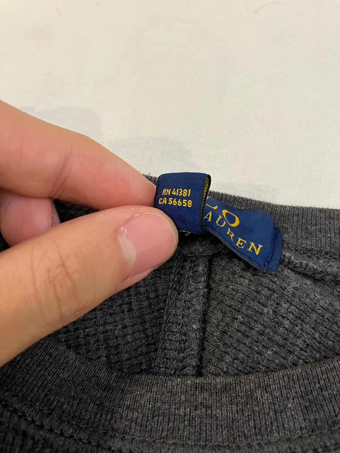 폴로 랄프로렌 딱붙핏 와플 써멀 롱슬리브 그레이 상품이미지4
